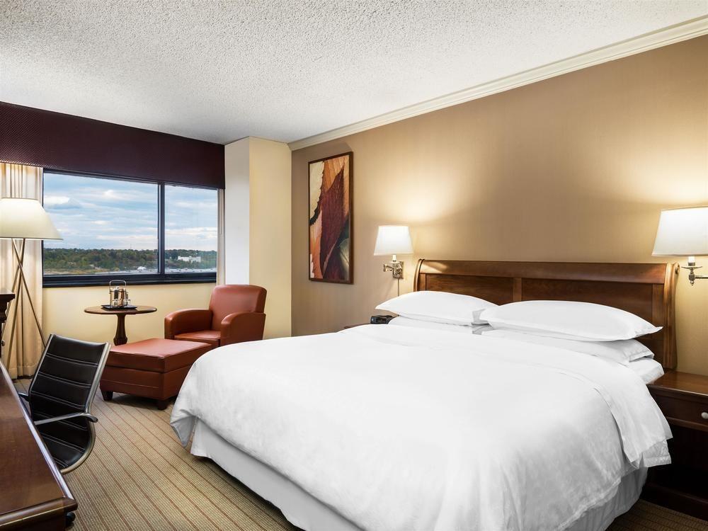 Sheraton Edison Extérieur photo