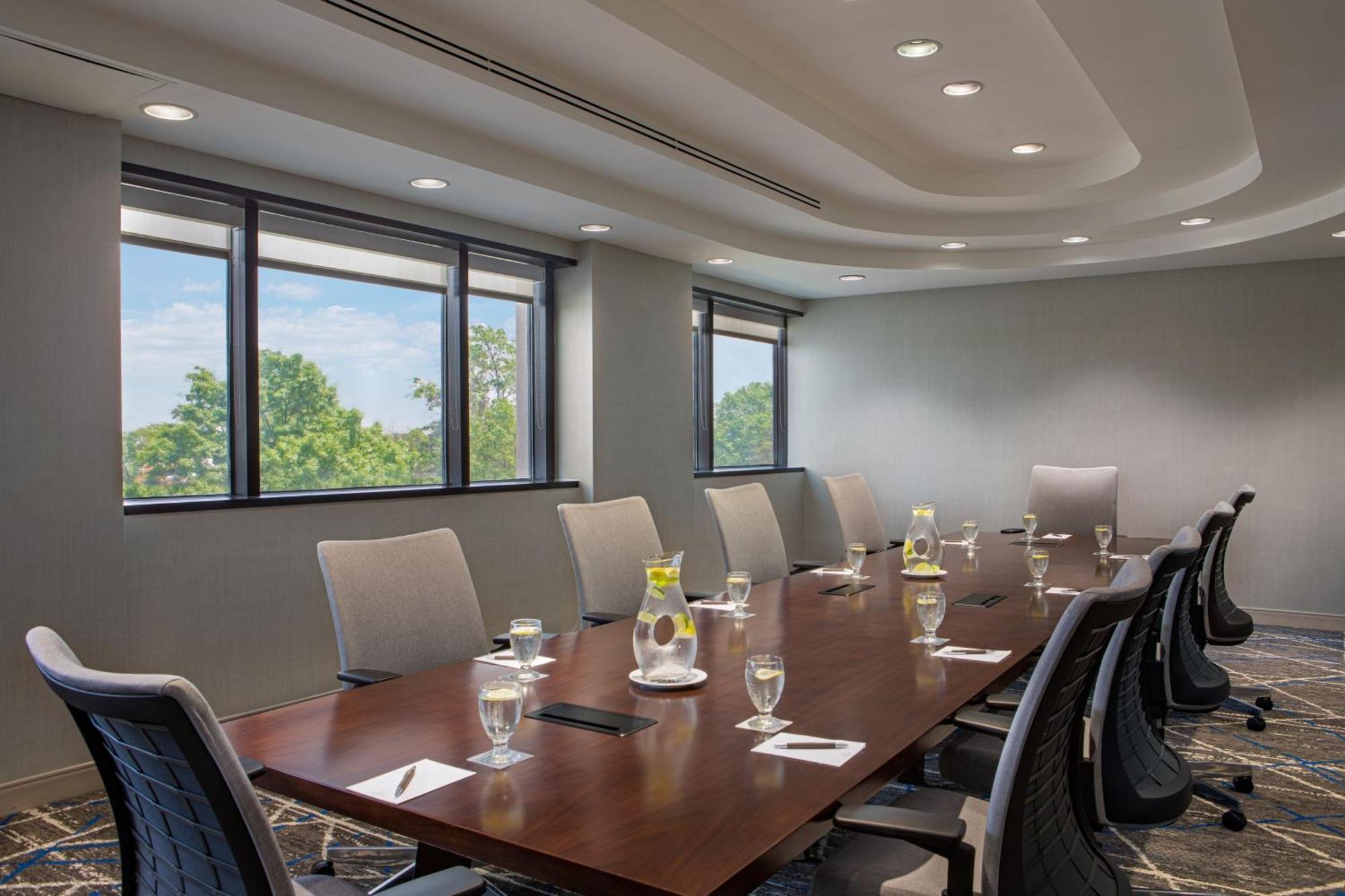 Sheraton Edison Extérieur photo